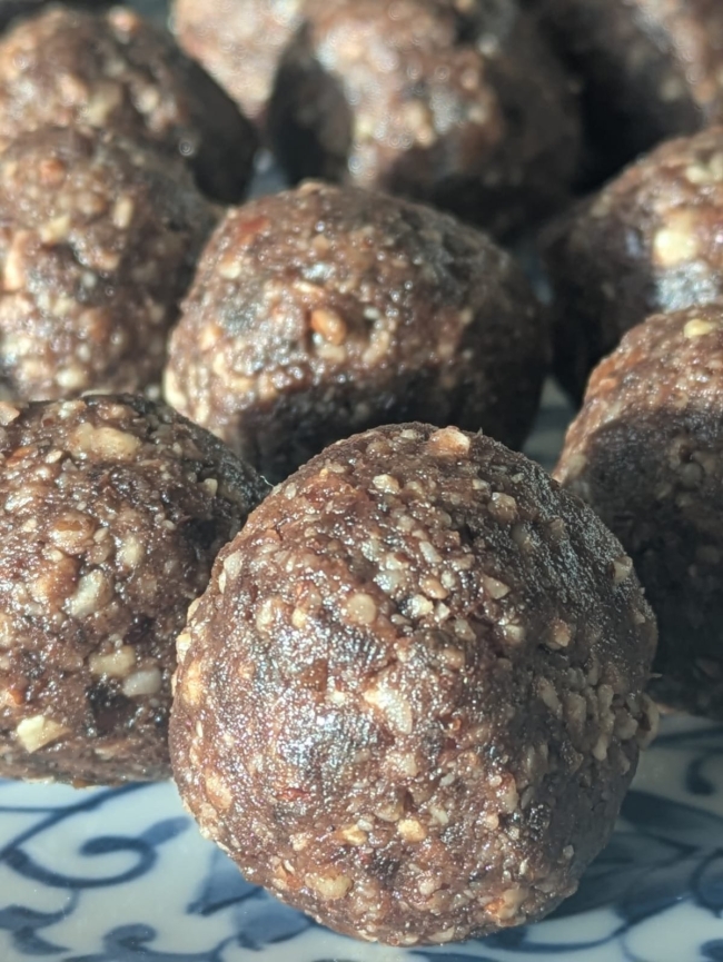 Boules d'énergie - Noisette & Cacao